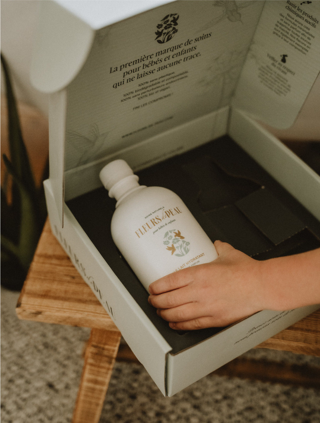 fleurs-de-peau-cosmetique-bebes-enfants-biodegradable-compostable-biologique-identite-visuelle-branding-graphiste-webdesigner-freelance-strasbourg-lille-paris-france-studiopolette-09